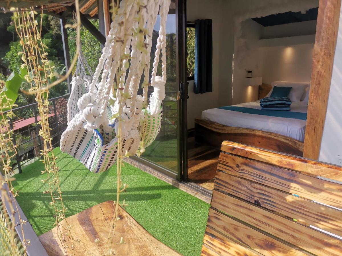 Glamping Tomaselli Hotell Manuel Antonio Exteriör bild